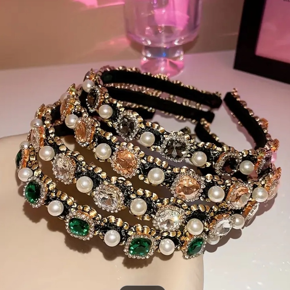 Elegant Faux Pearls & Rhinestones Headband